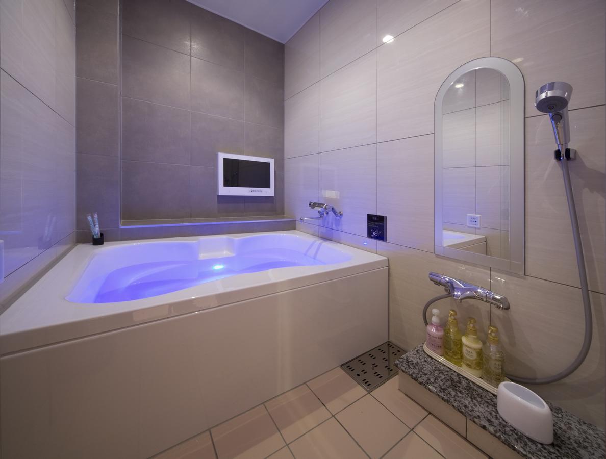 Jewel Hotel Luxury Modern (Adults Only) Miyoshi  Exterior foto