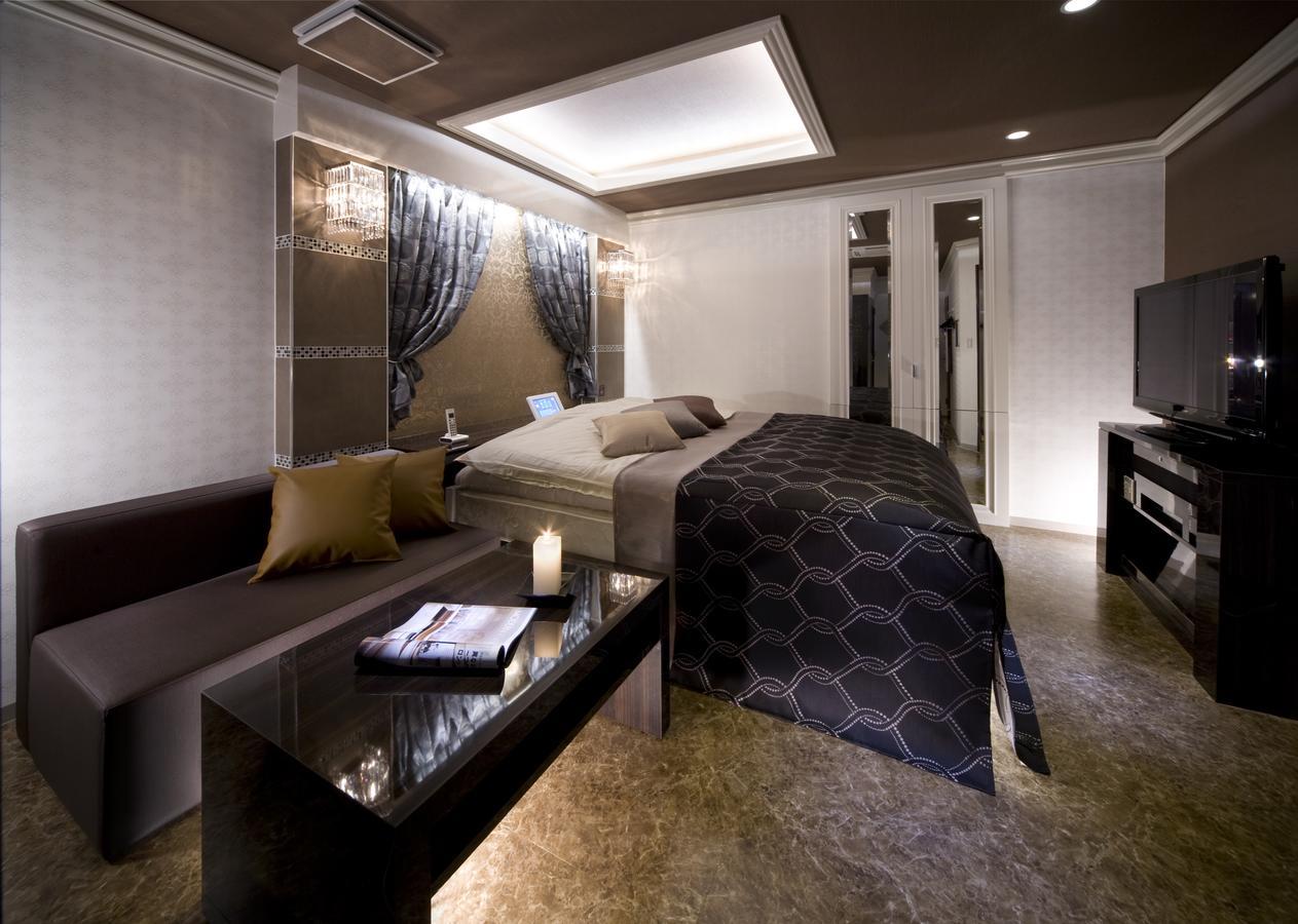 Jewel Hotel Luxury Modern (Adults Only) Miyoshi  Exterior foto